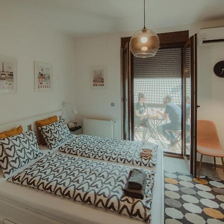 Studio Apartman Centar Ðakovo Exteriör bild